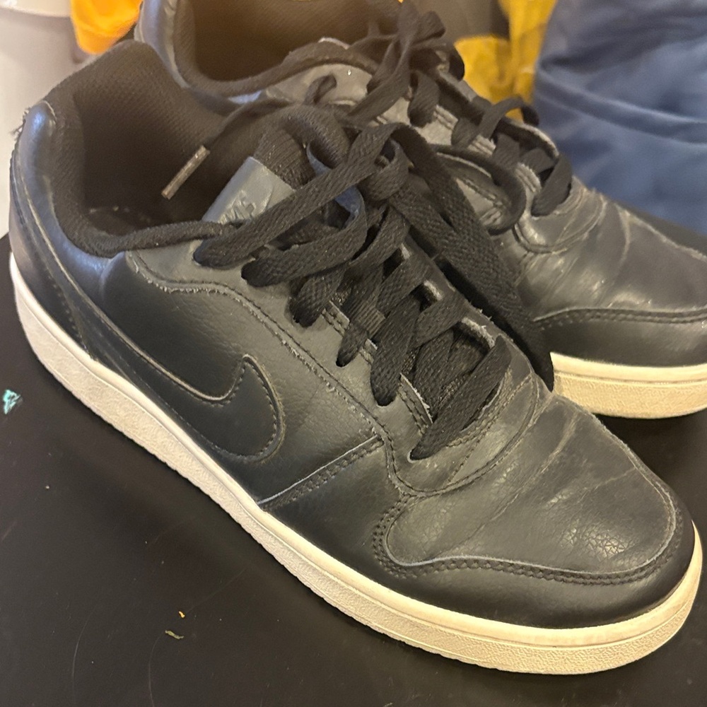 Nike Black Leather Sneakers